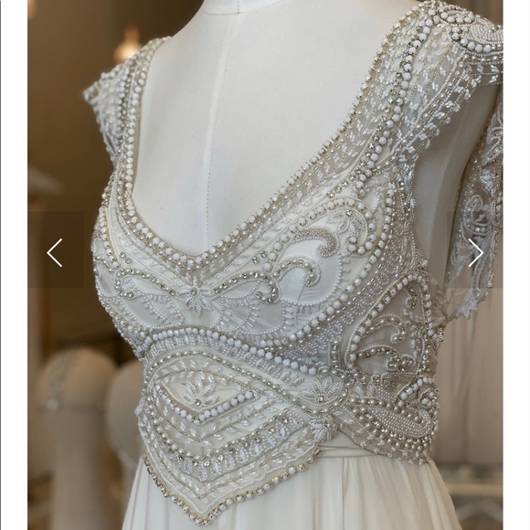 Anna Campbell Sorrento Wedding Dress - Picture 3 of 10